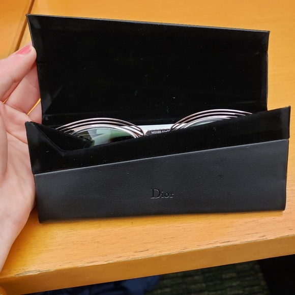 Dior Enigme Sunglasses - Picture 3 of 8